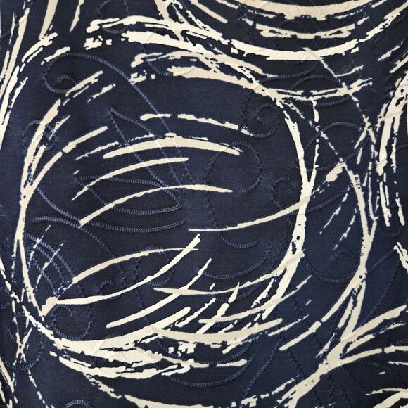 JM Collection Blue White Top Blouse Jacquard Abstract Stretch S/S Size 2X - Picture 4 of 6